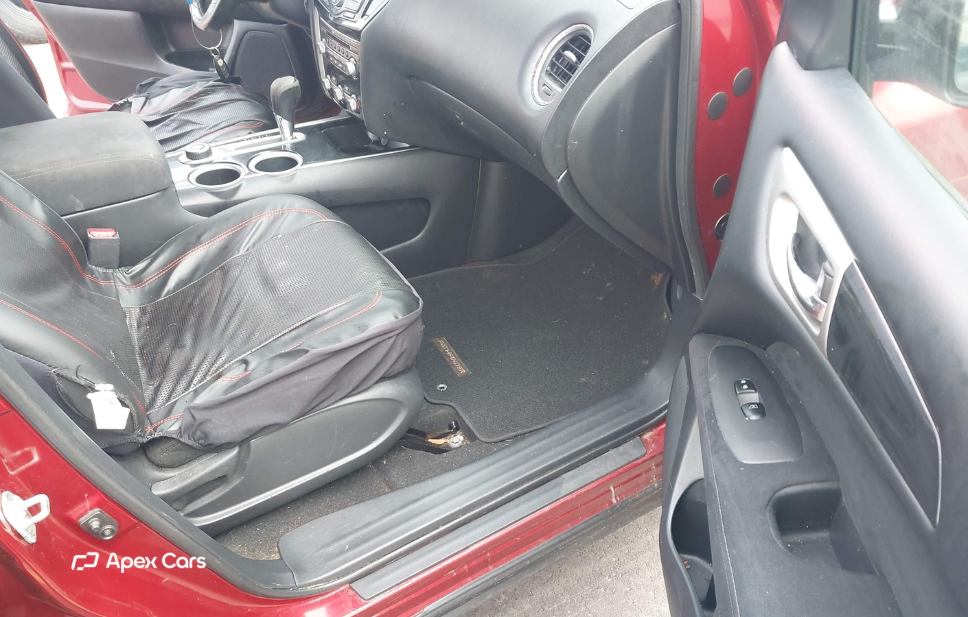 Nissan Pathfinder 2013