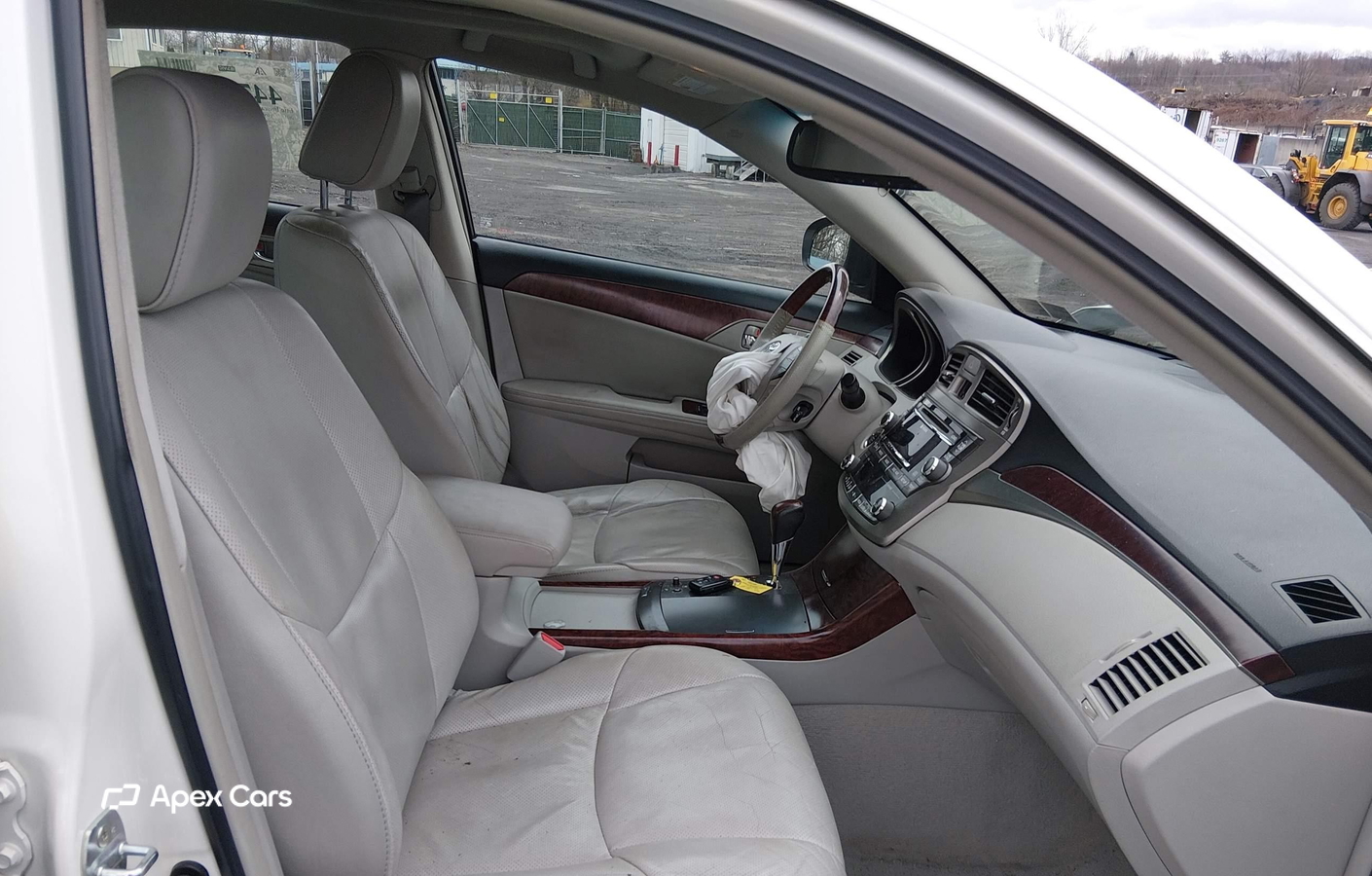 Toyota Avalon 2011