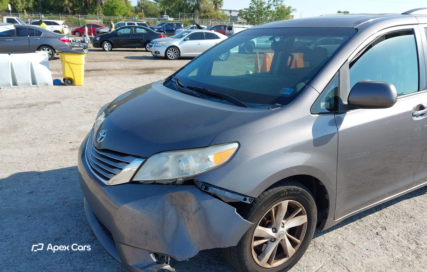 Toyota Sienna 2015