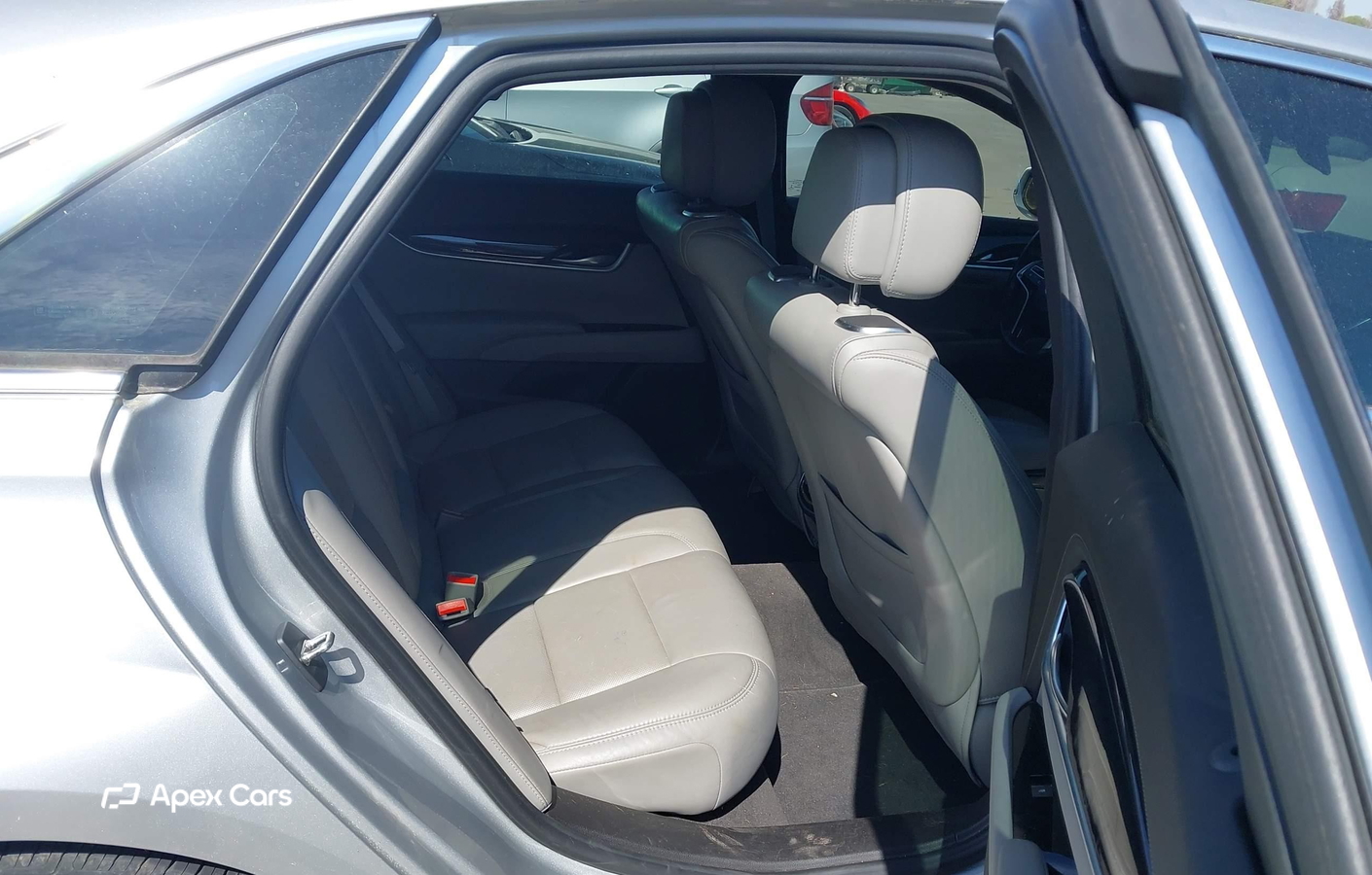 Cadillac XTS 2013