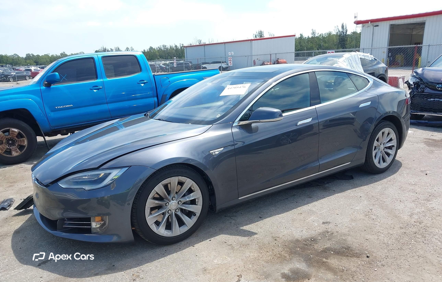 Tesla Model S 2016