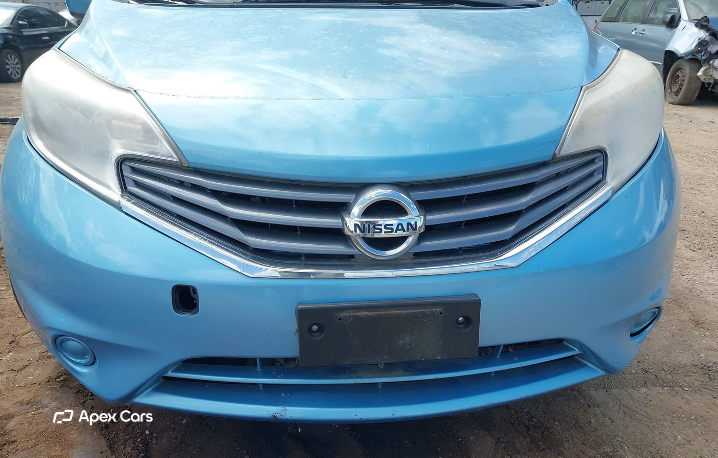 Nissan Versa 2015