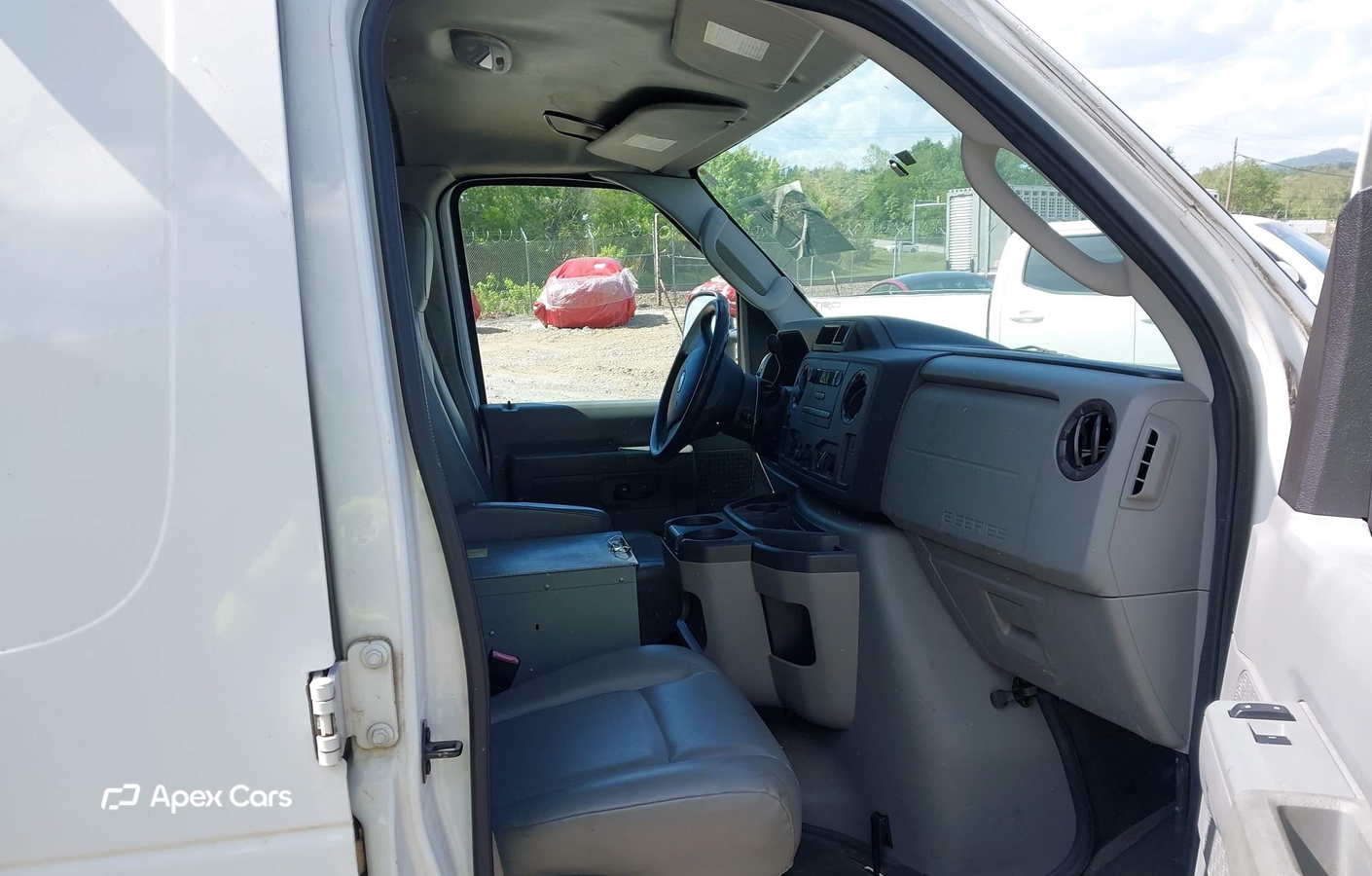 Ford Econoline 2011