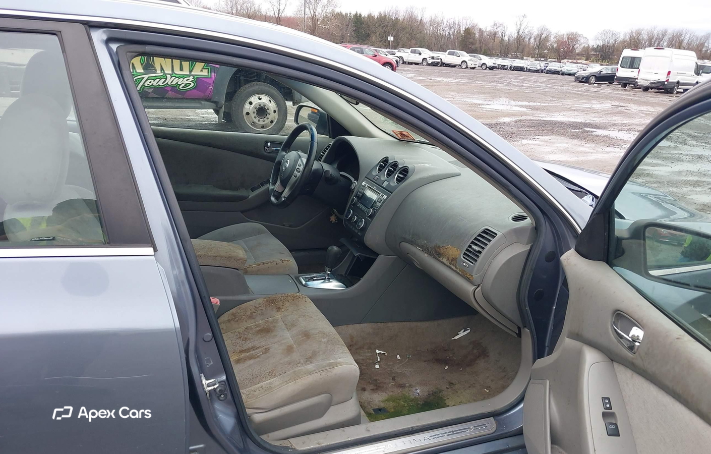 Nissan Altima 2011
