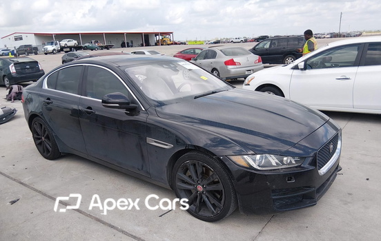 Jaguar XE 2017 - Image 1 of 11
