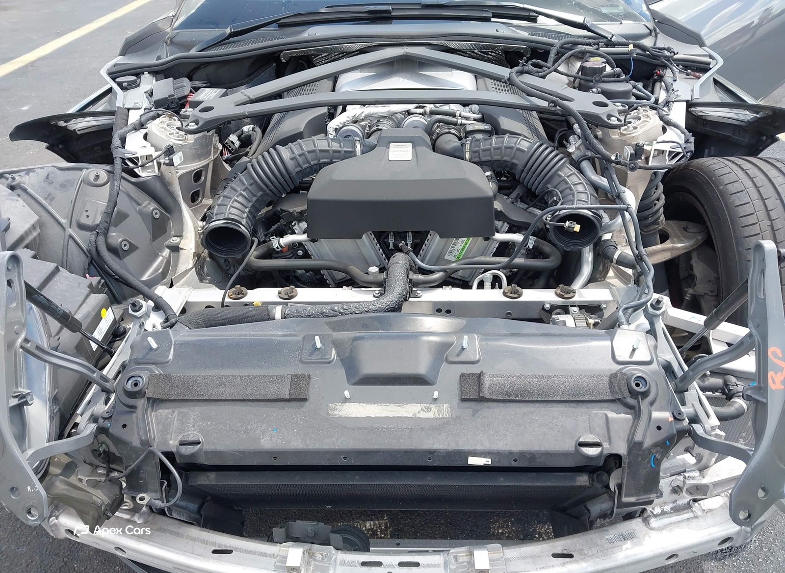 Aston Martin DB11 2022