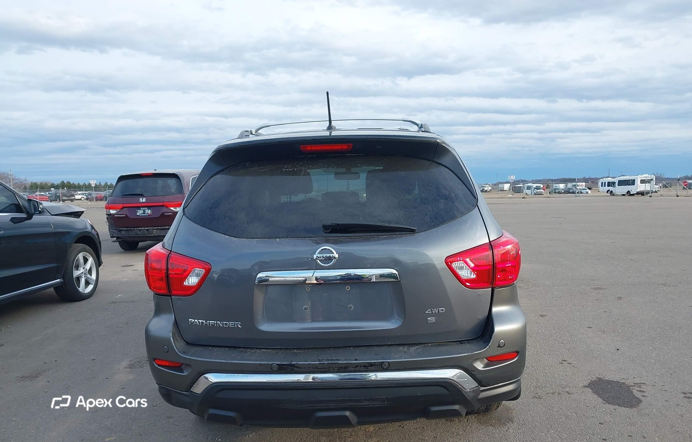 Nissan Pathfinder 2018