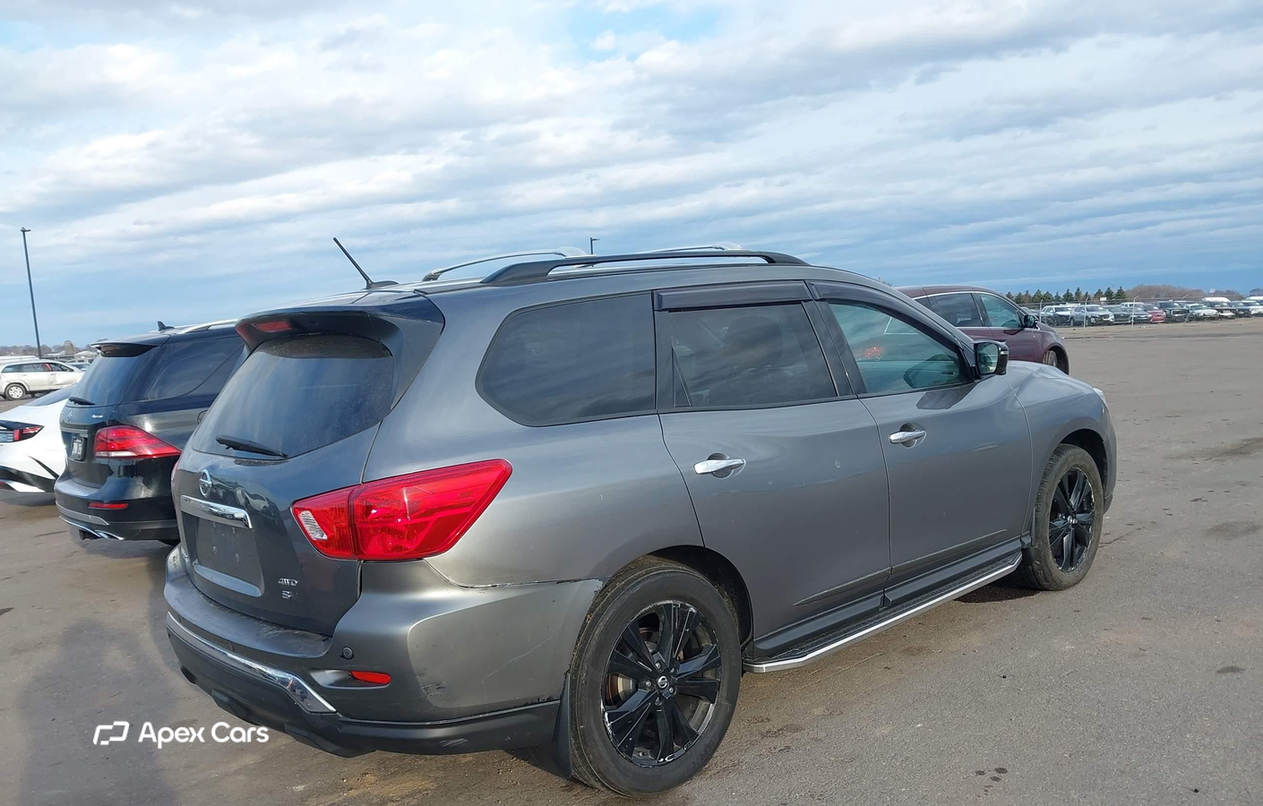 Nissan Pathfinder 2018