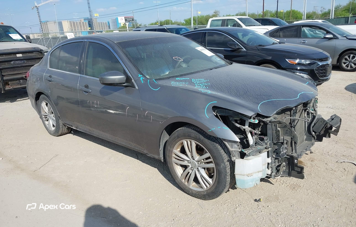 Infiniti G 2013