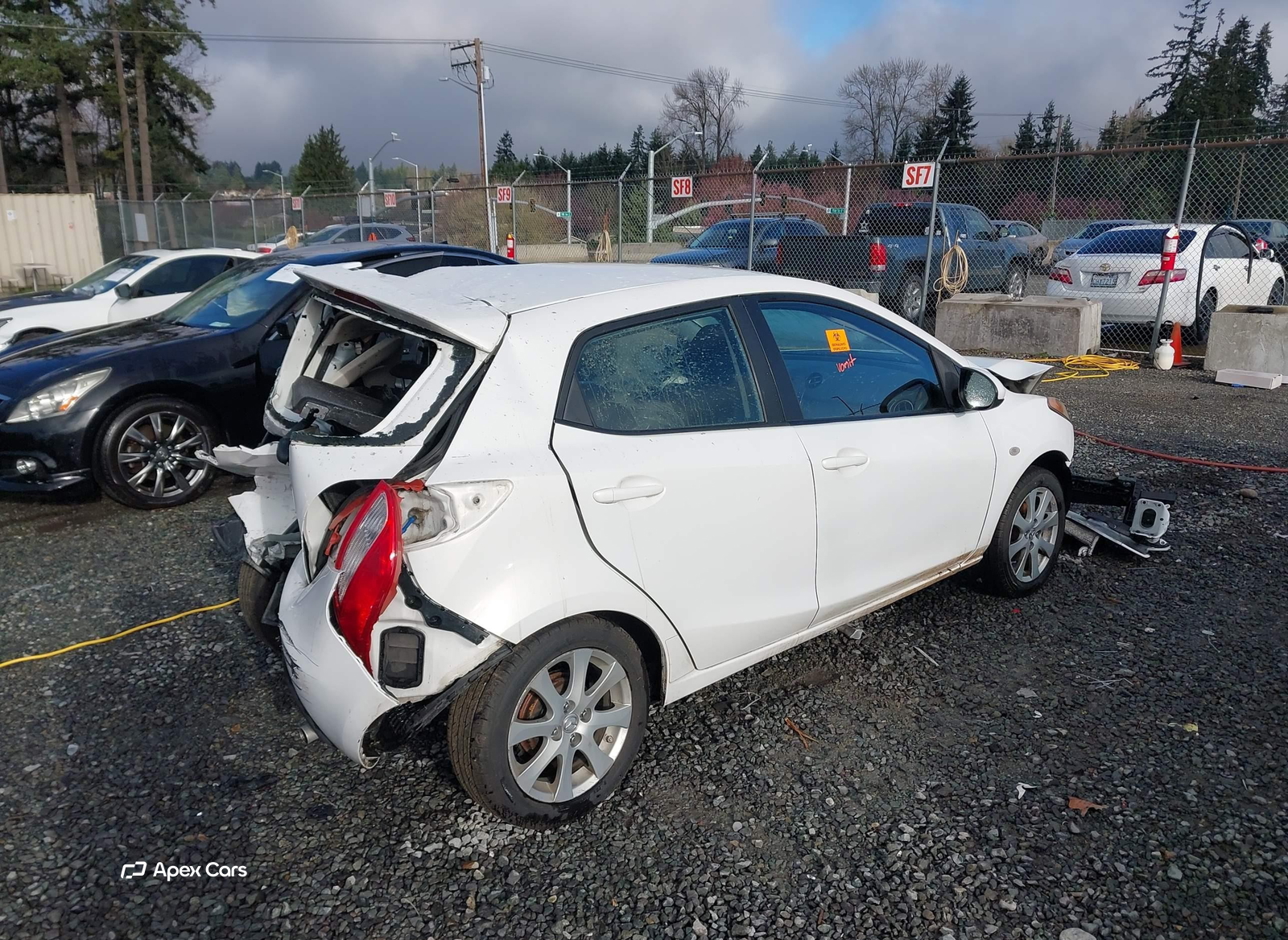 Mazda 2 2012
