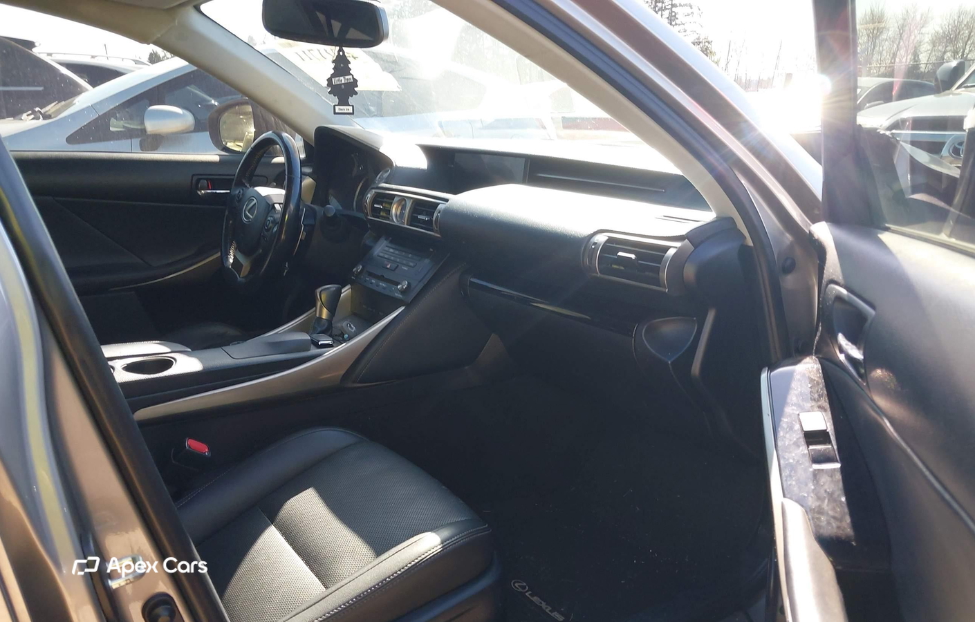 Lexus IS 2015