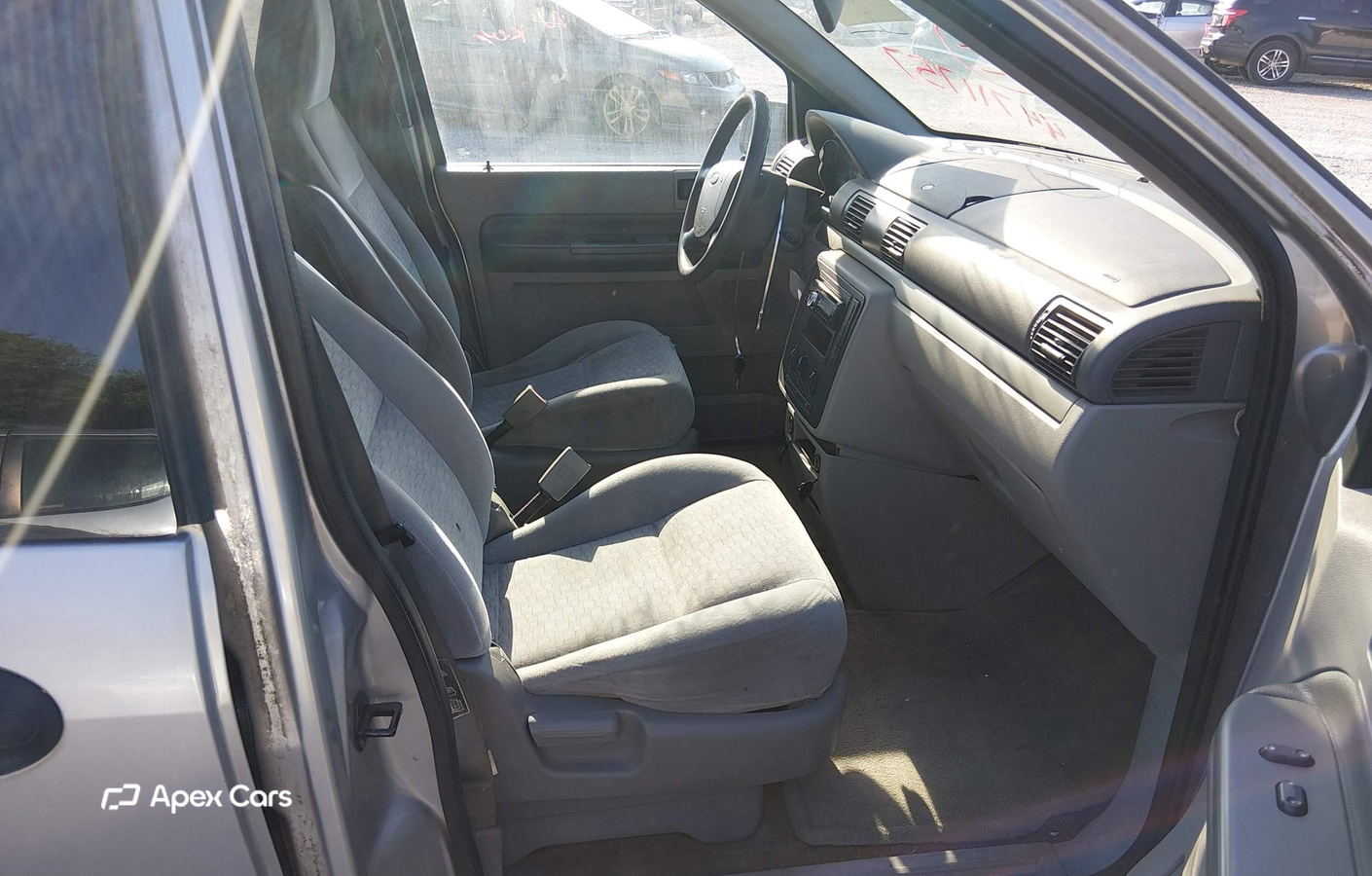 Ford Freestar 2004