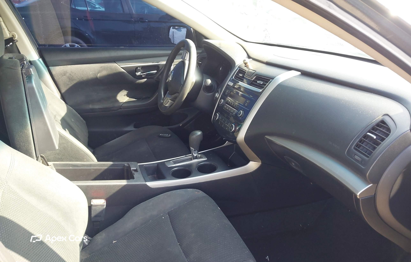 Nissan Altima 2015