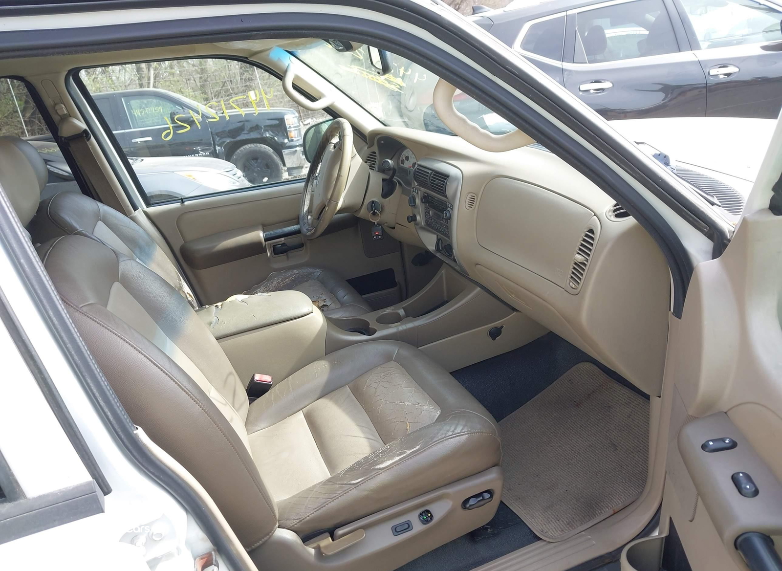 Ford Explorer Sport Trac 2004