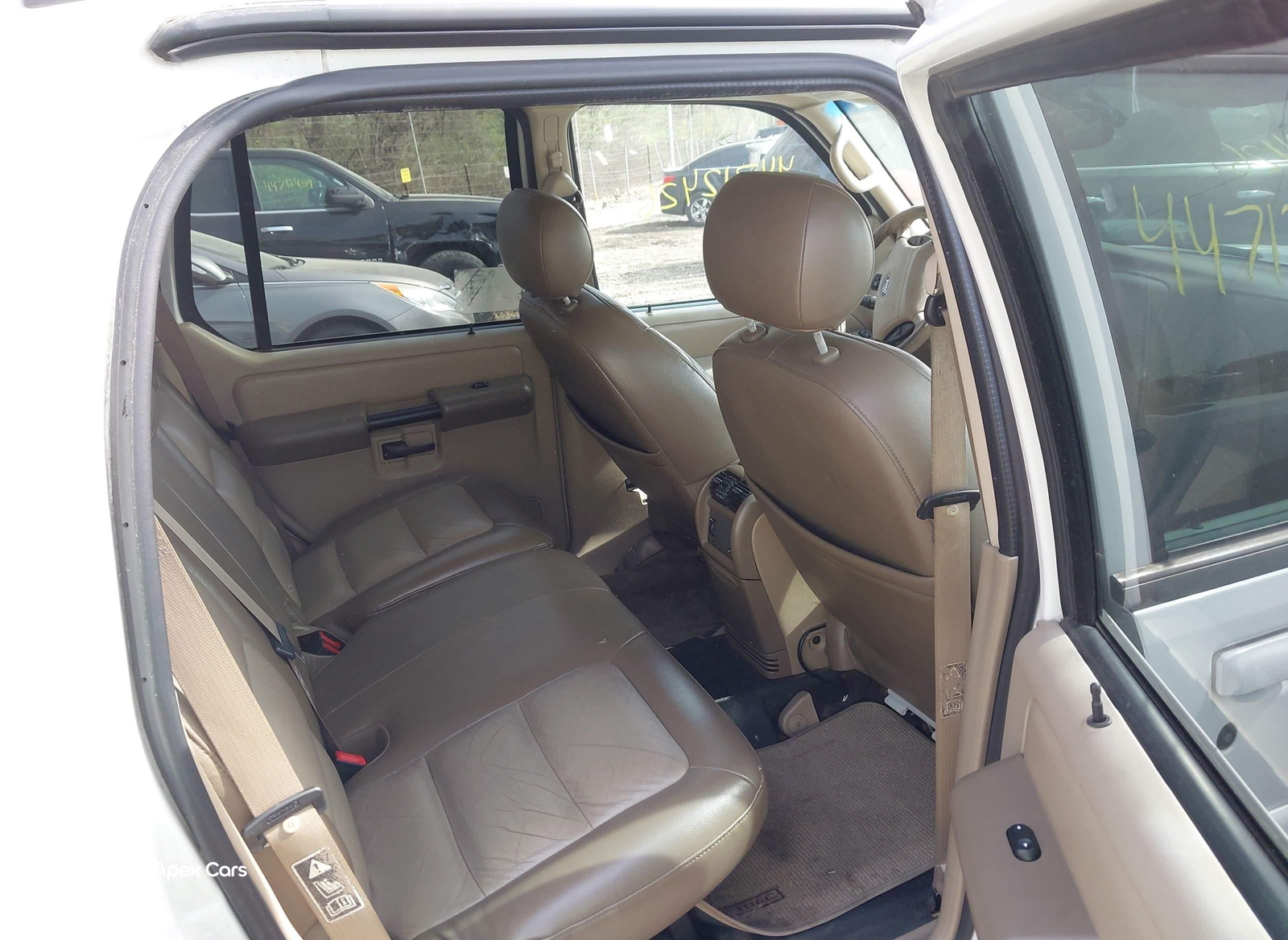 Ford Explorer Sport Trac 2004