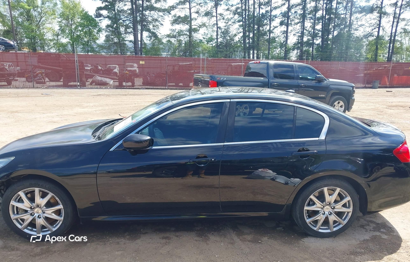 Infiniti G 2012