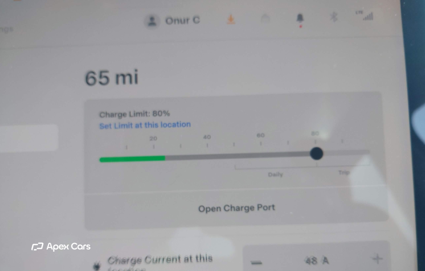 Tesla Model Y 2025