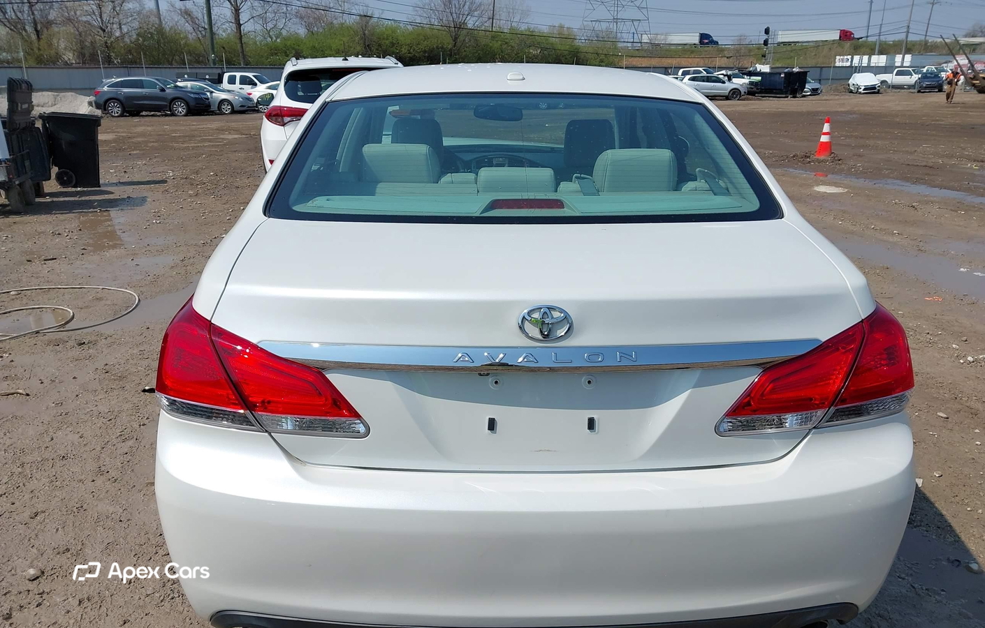 Toyota Avalon 2012