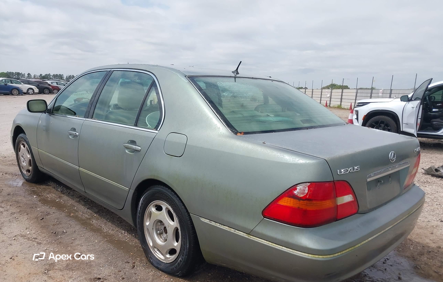 Lexus LS 2001