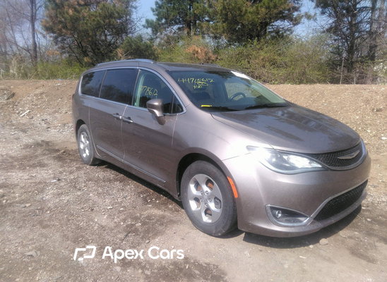 2017 Chrysler Pacifica - Image 1 of 5