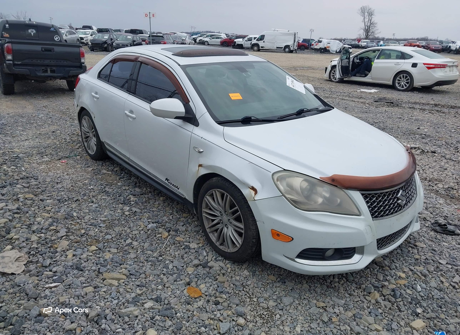 Suzuki Kizashi 2011