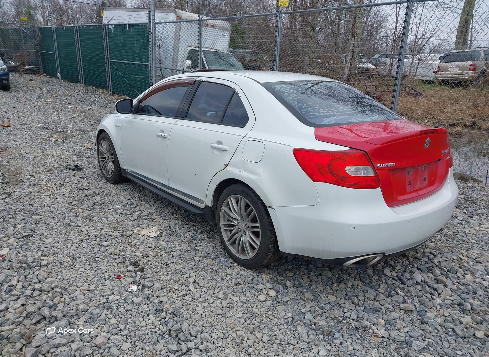 Suzuki Kizashi 2011