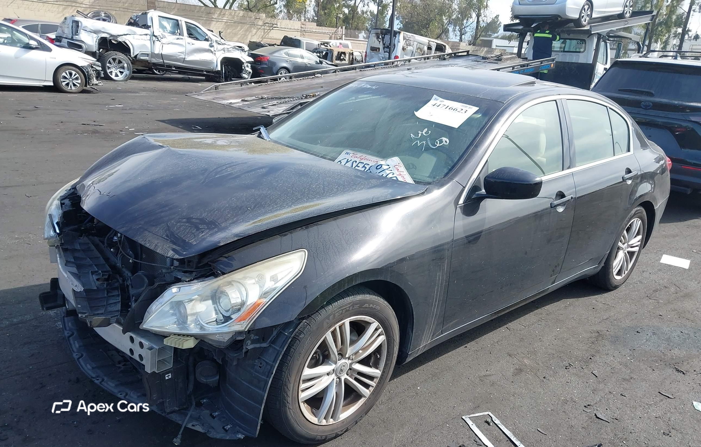 Infiniti G 2013