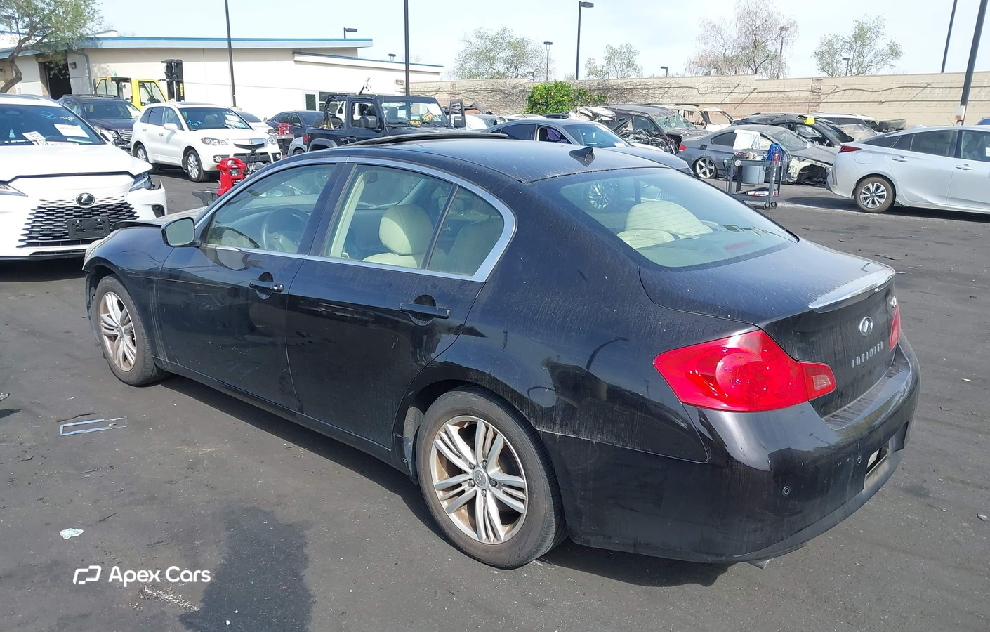 Infiniti G 2013