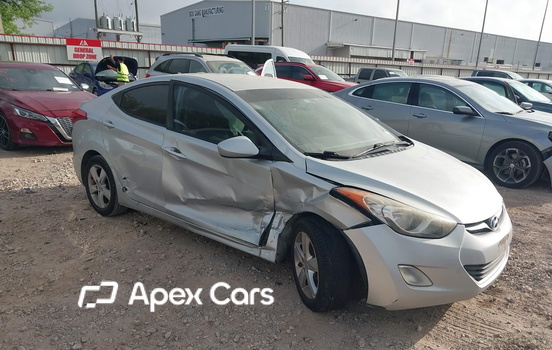 Hyundai Elantra 2013 - Image 1 of 12