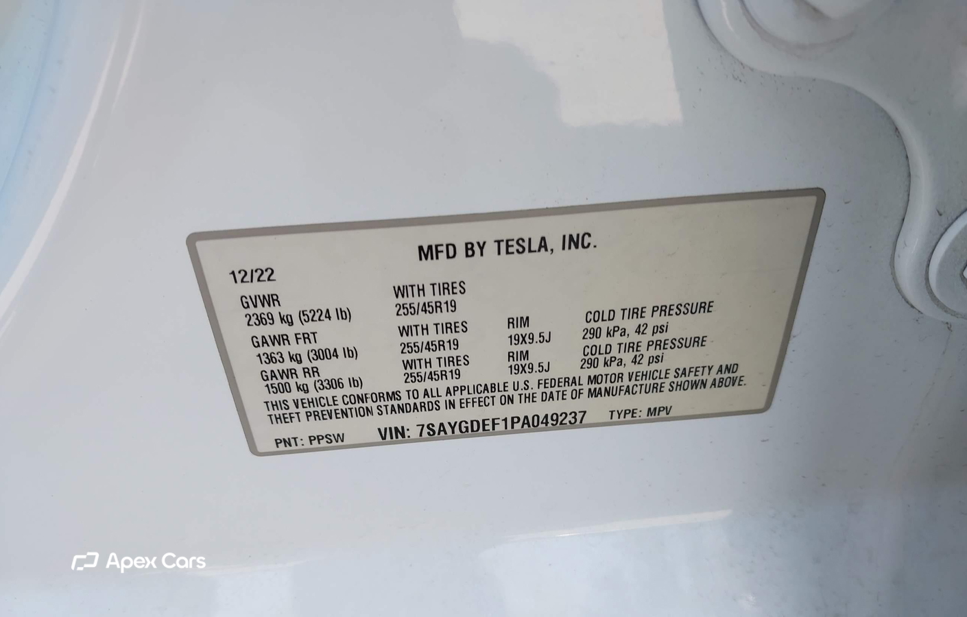 Tesla Model Y 2023