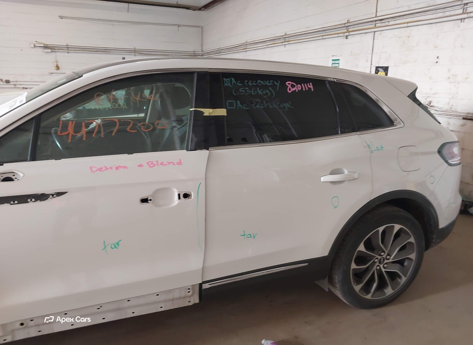 Lincoln Nautilus 2021