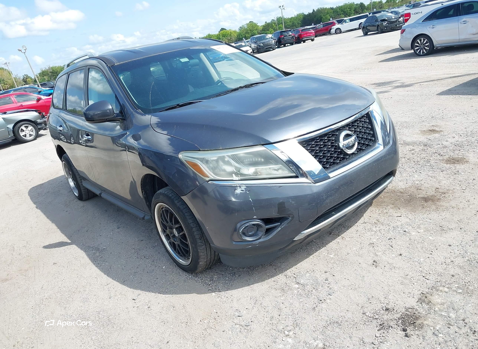 Nissan Pathfinder 2013