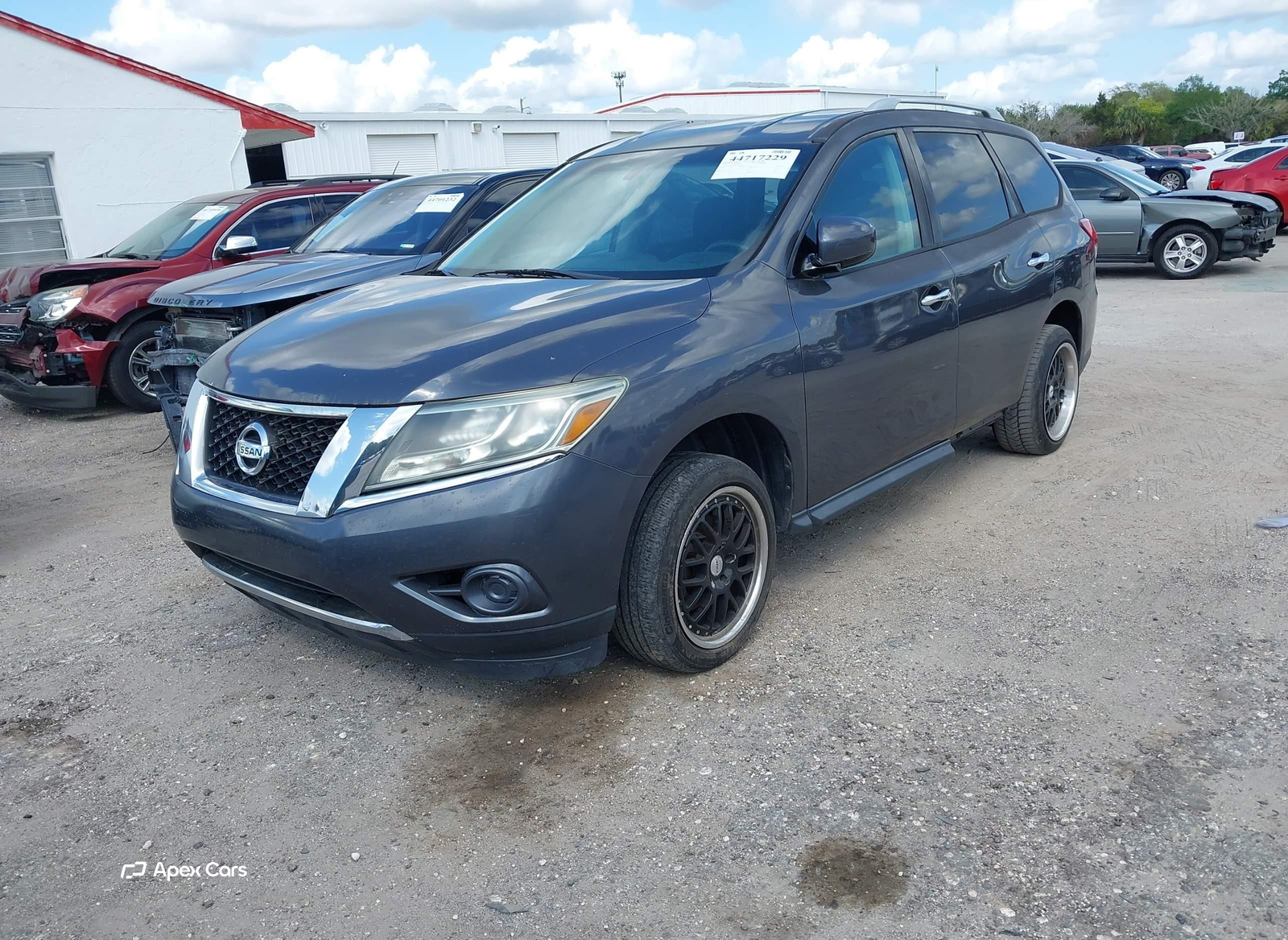 Nissan Pathfinder 2013