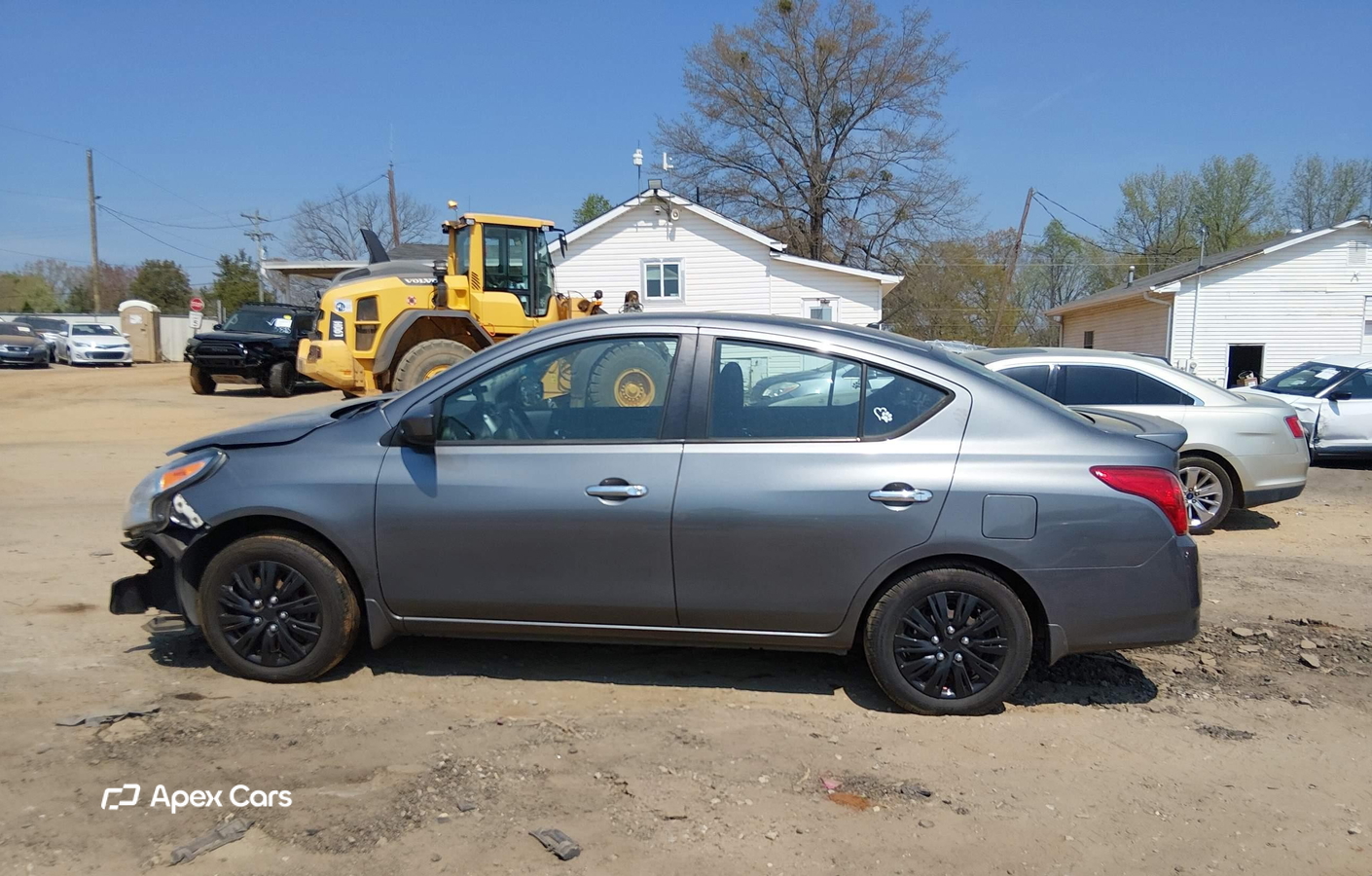 Nissan Versa 2016