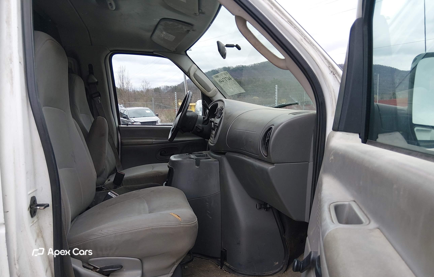 Ford Econoline 2005