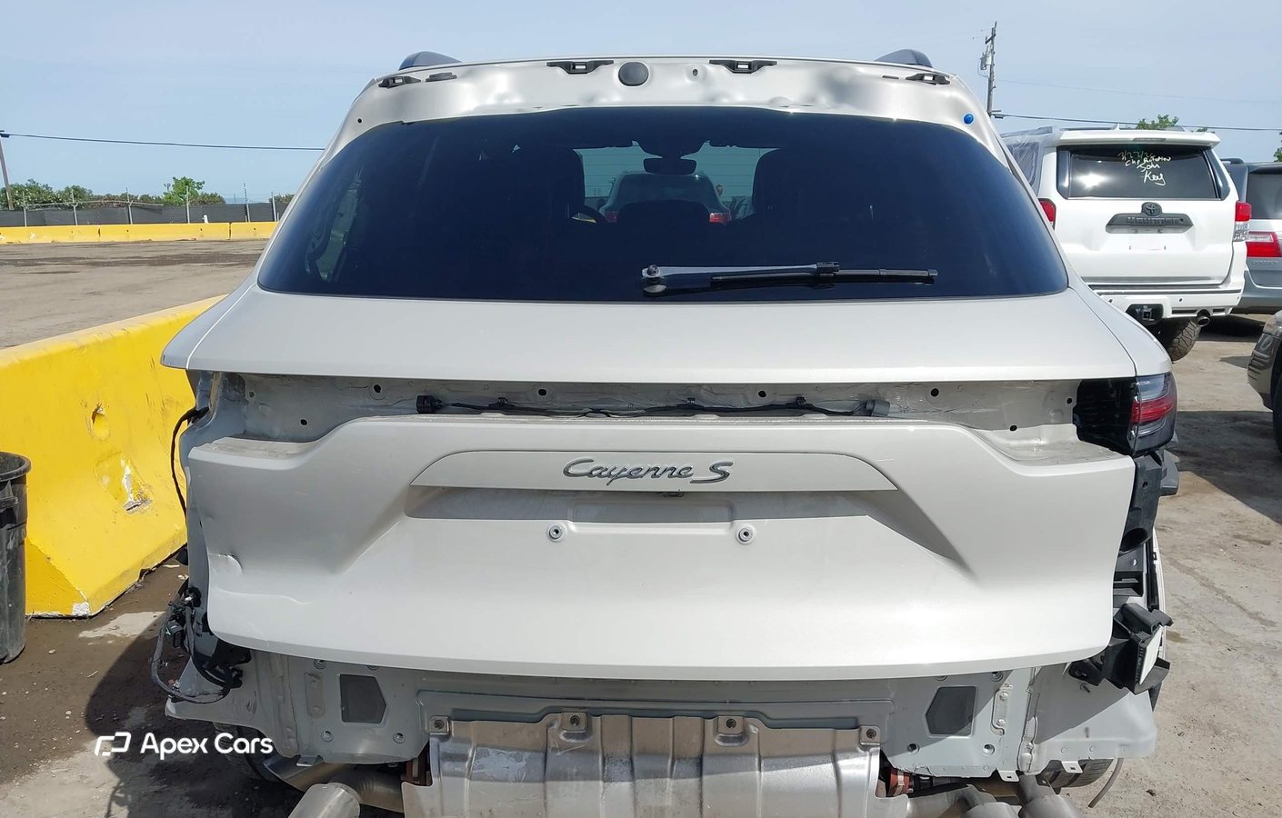 Porsche Cayenne 2022