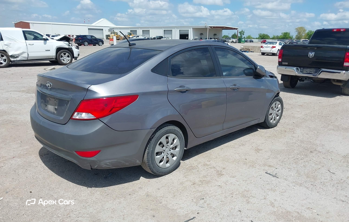 Hyundai Accent 2015