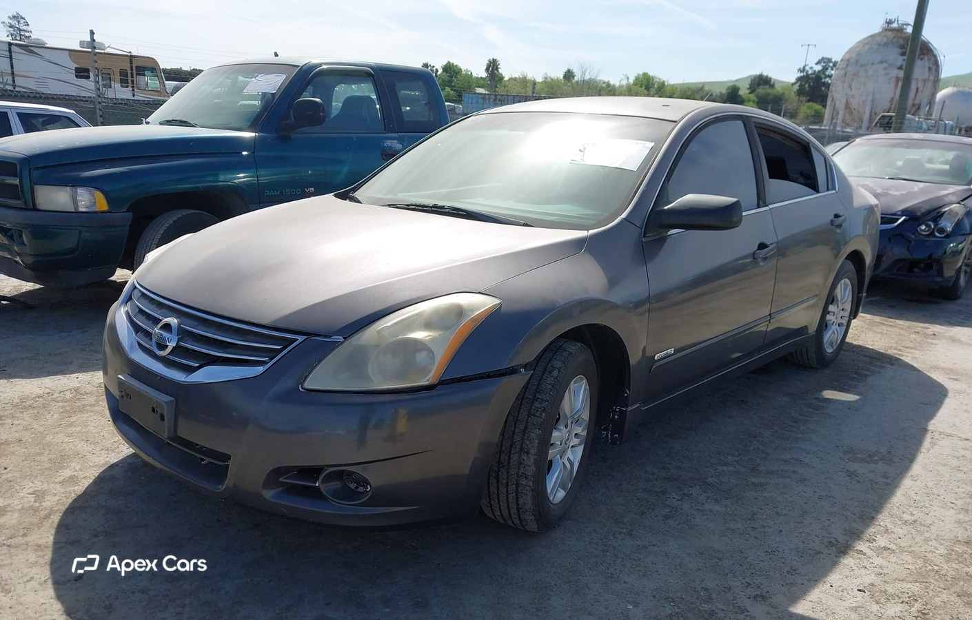 Nissan Altima 2011