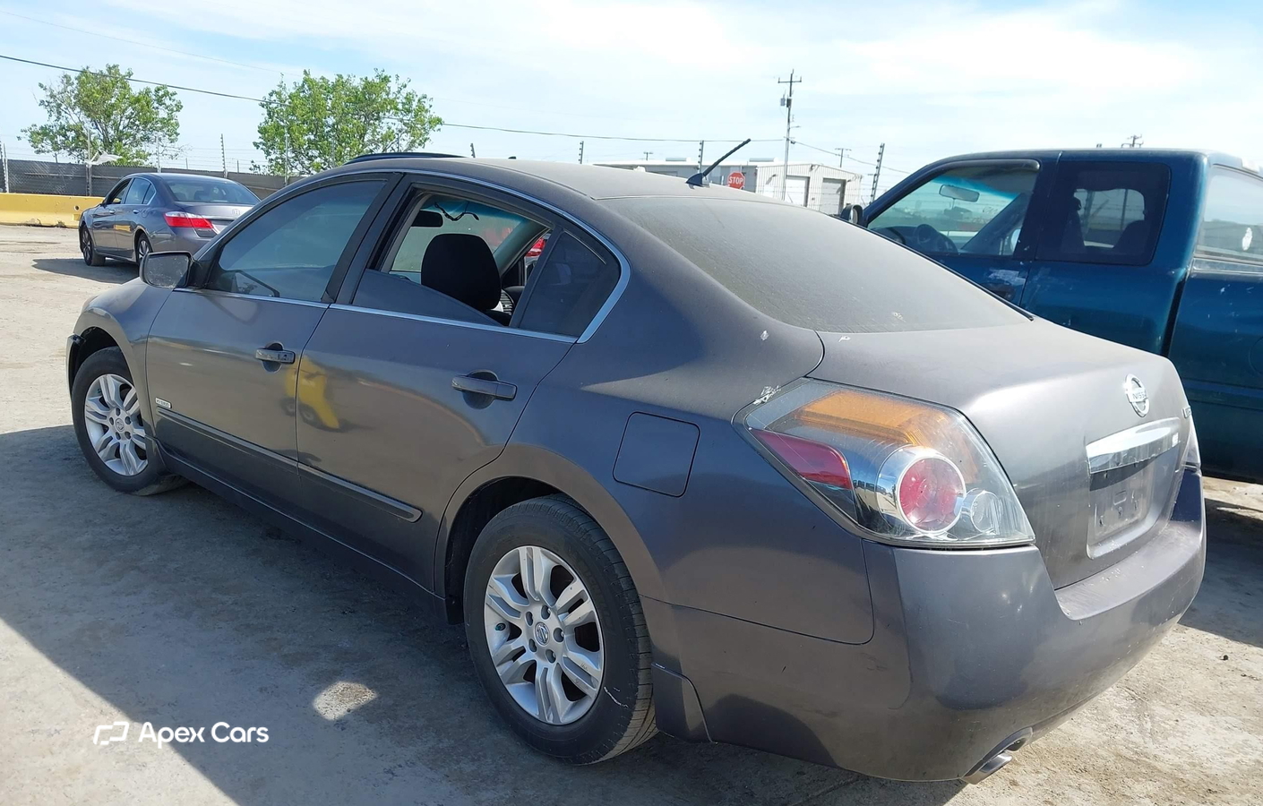 Nissan Altima 2011