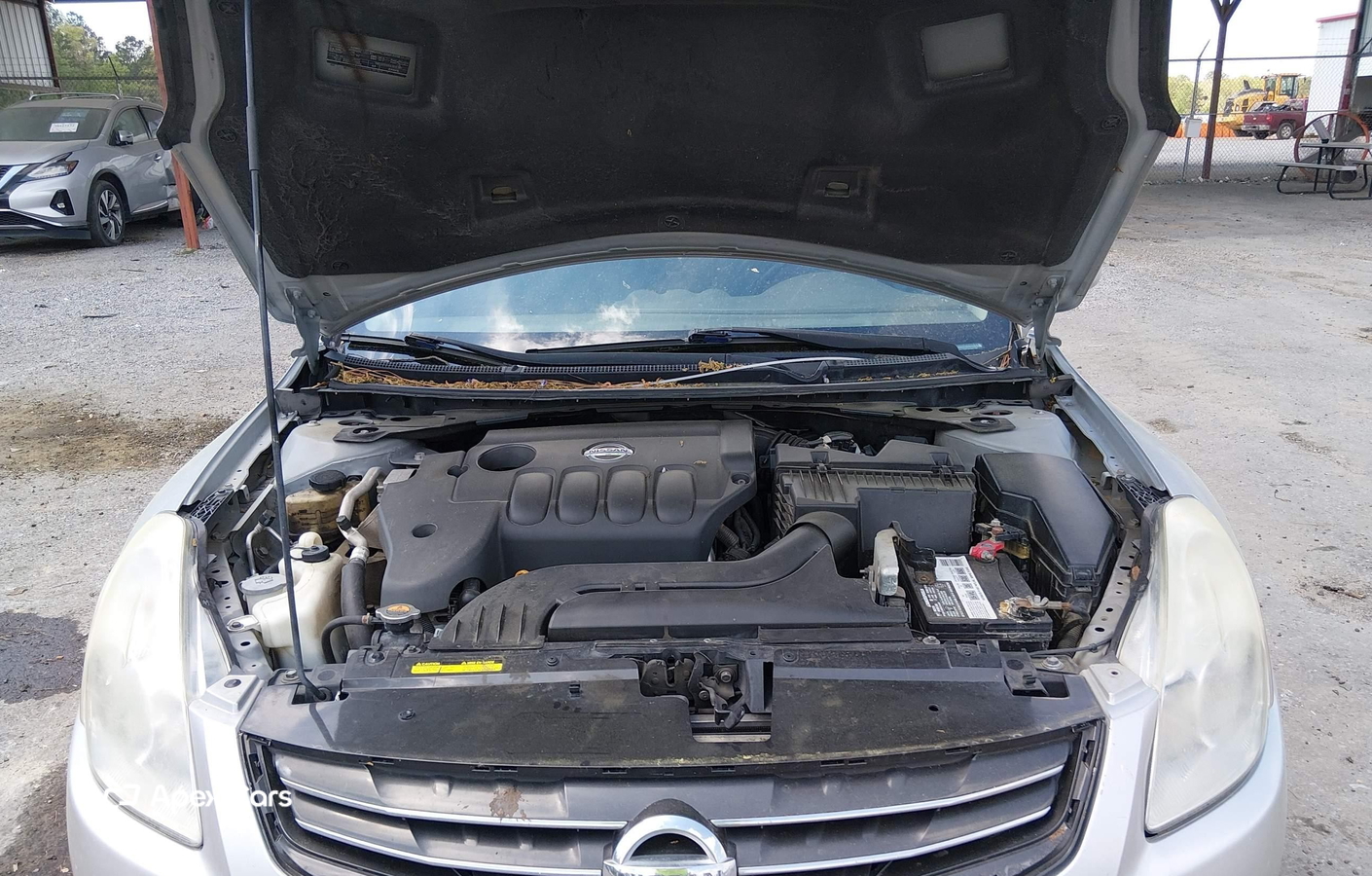 Nissan Altima 2010