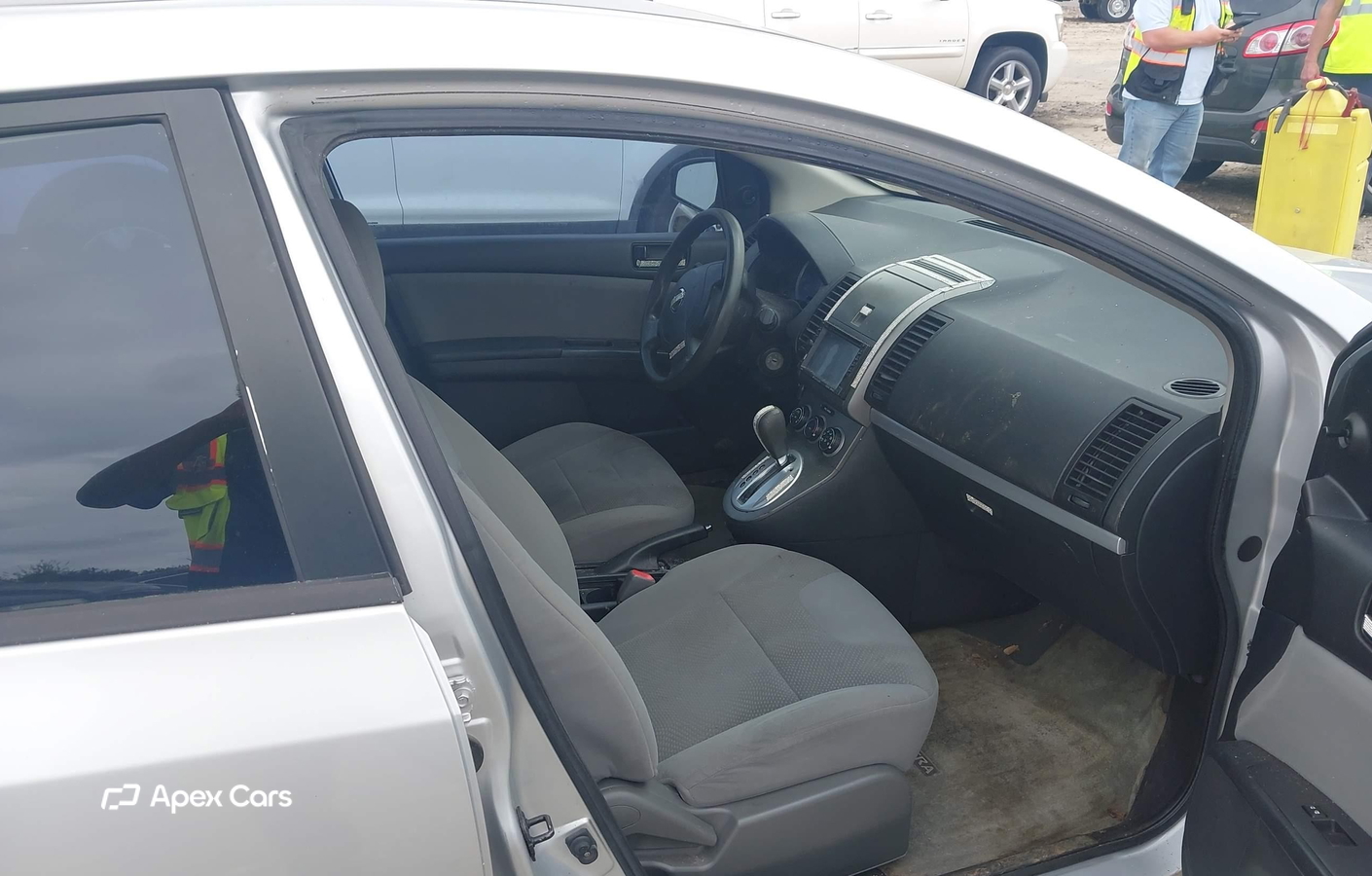 Nissan Sentra 2012
