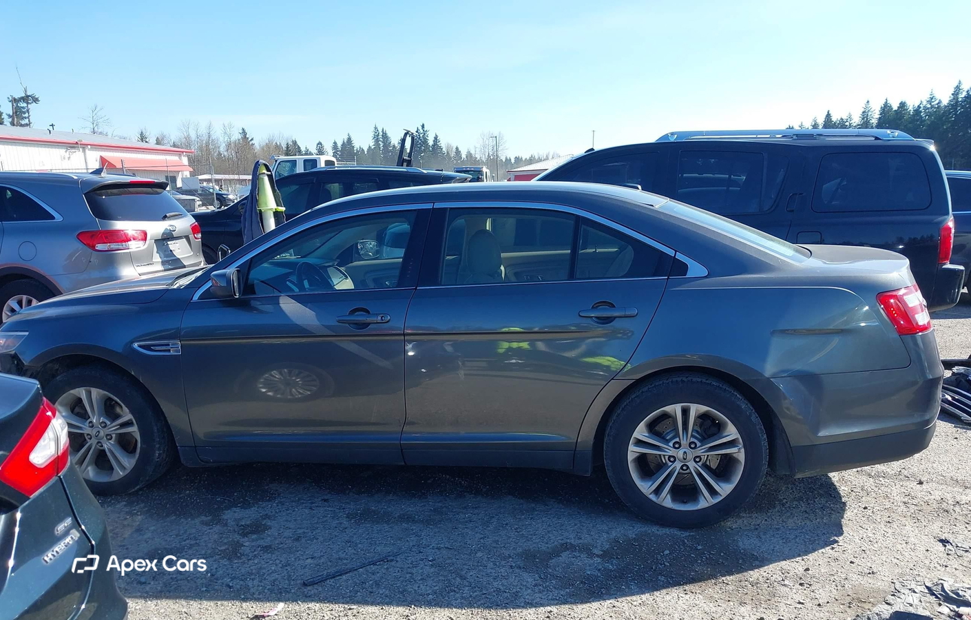 Ford Taurus 2016