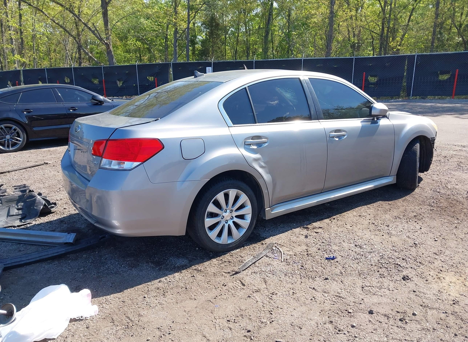 Subaru Legacy 2011