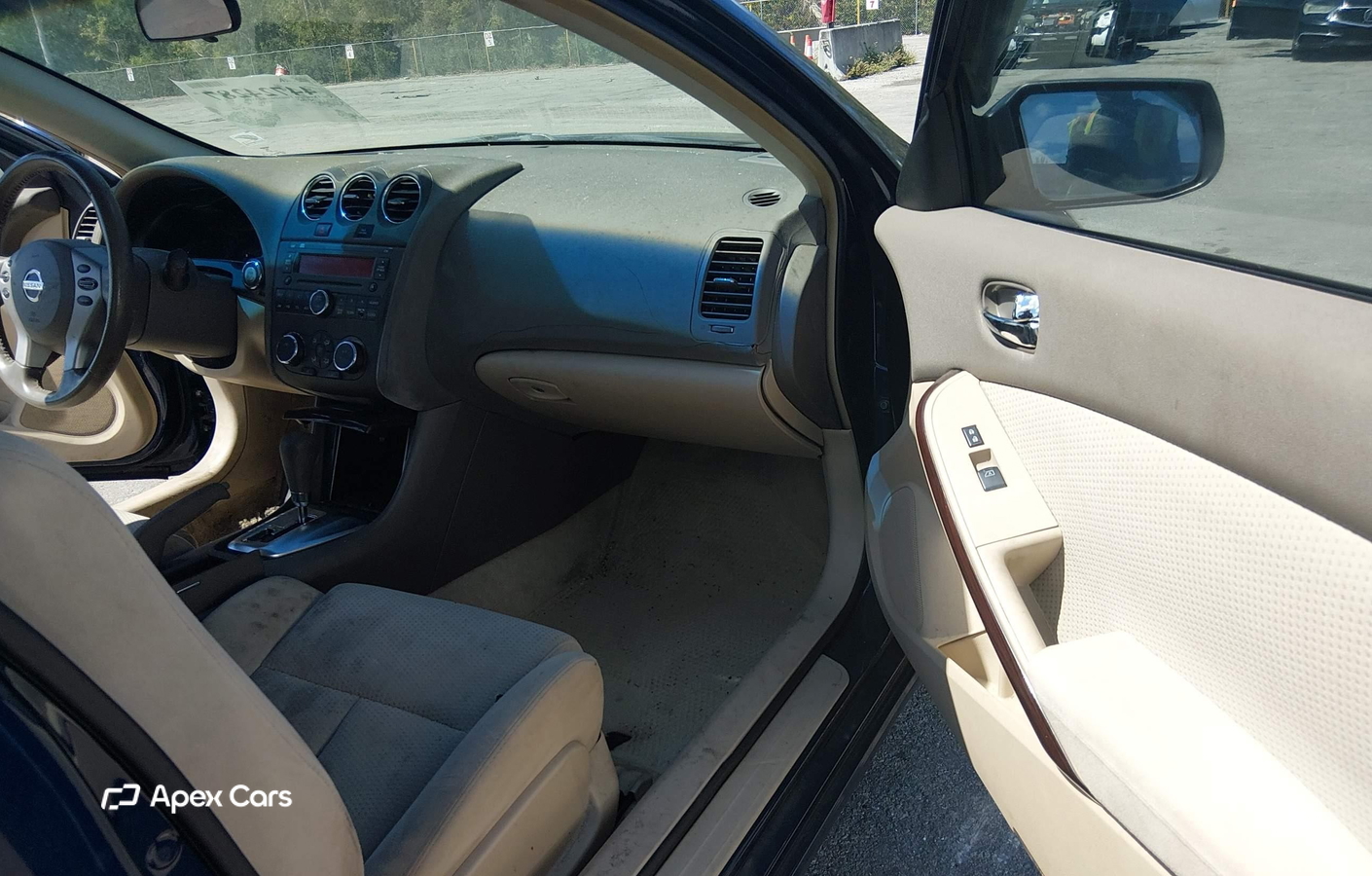 Nissan Altima 2010