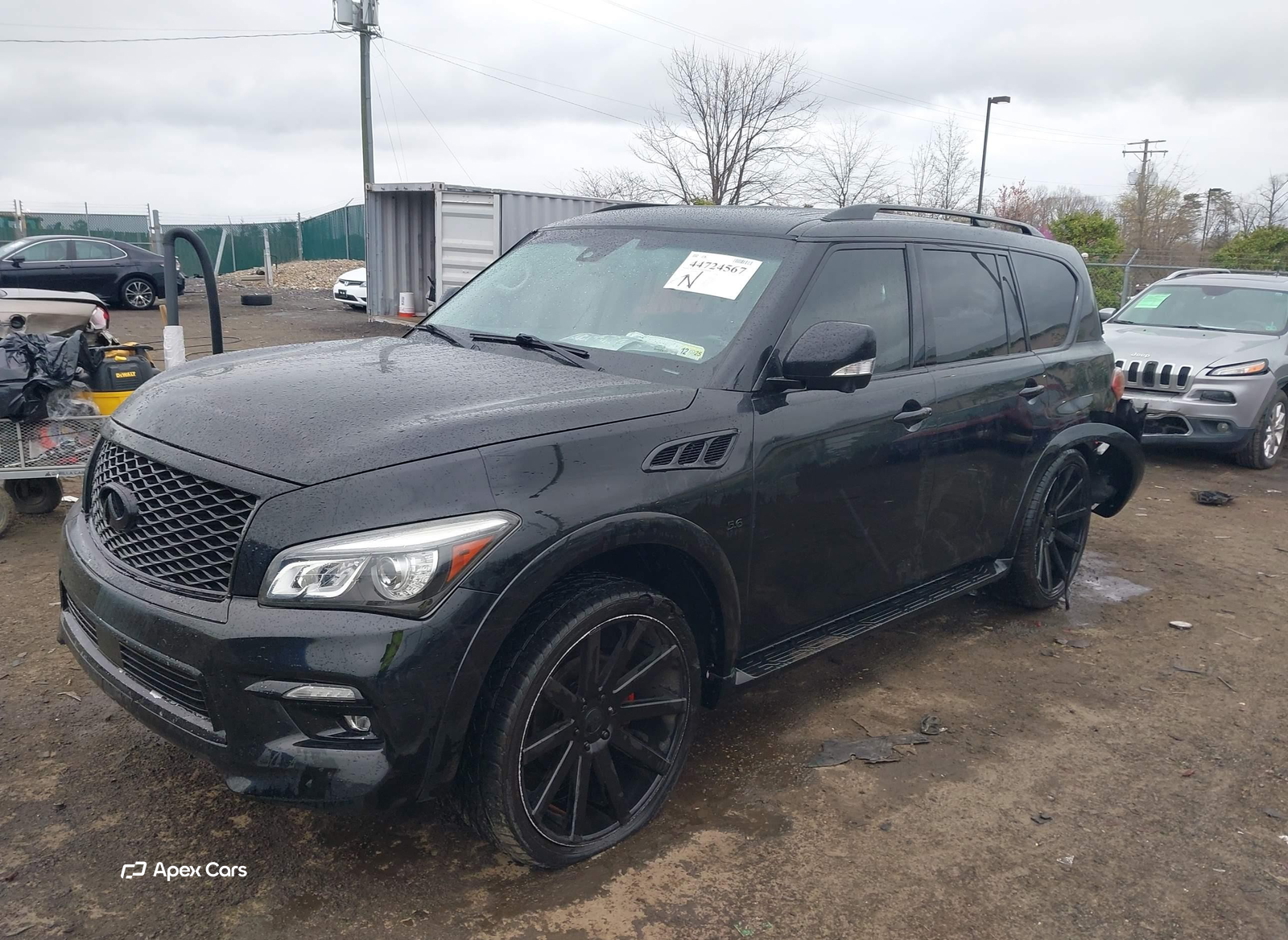 Infiniti QX80 2016