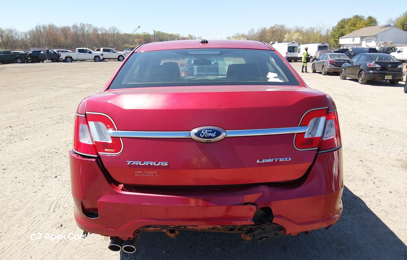 Ford Taurus 2010