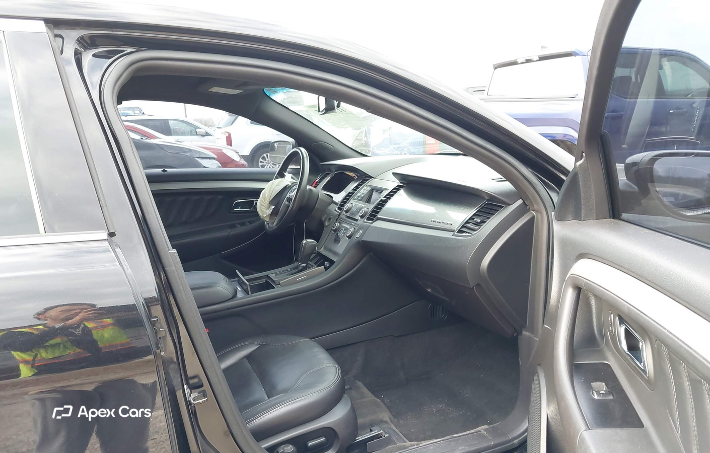 Ford Taurus 2016