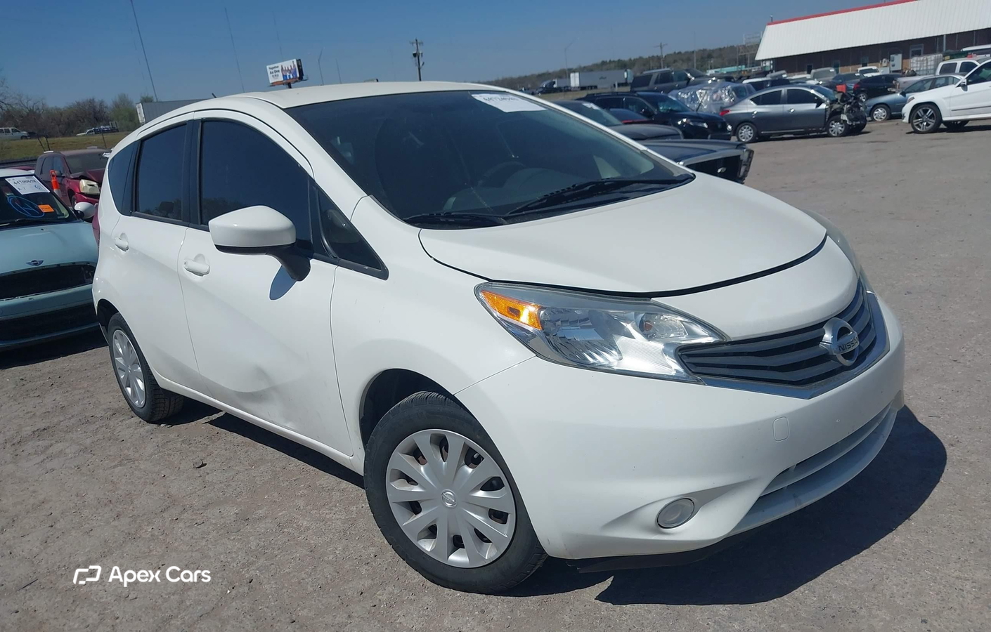 Nissan Versa 2016
