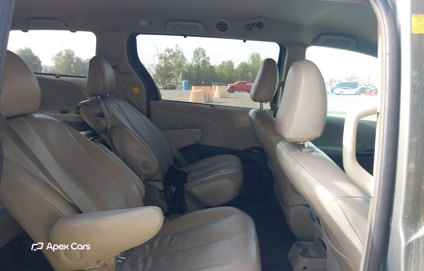 Toyota Sienna 2012