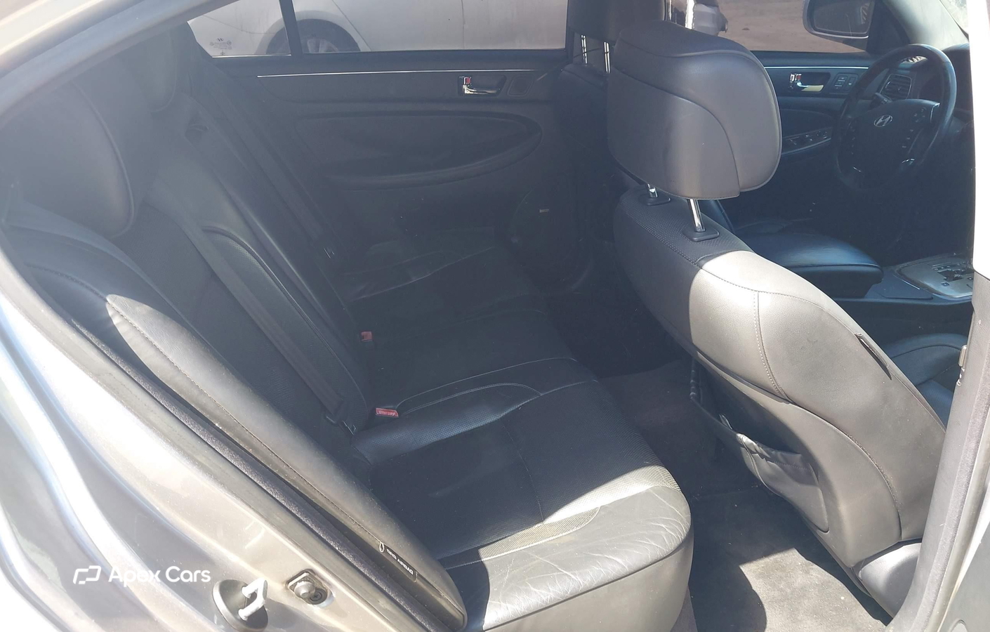 Hyundai Genesis 2010